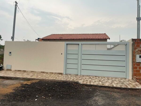 Imagem de VENDA - CASA NO SETOR BELA VISTA
